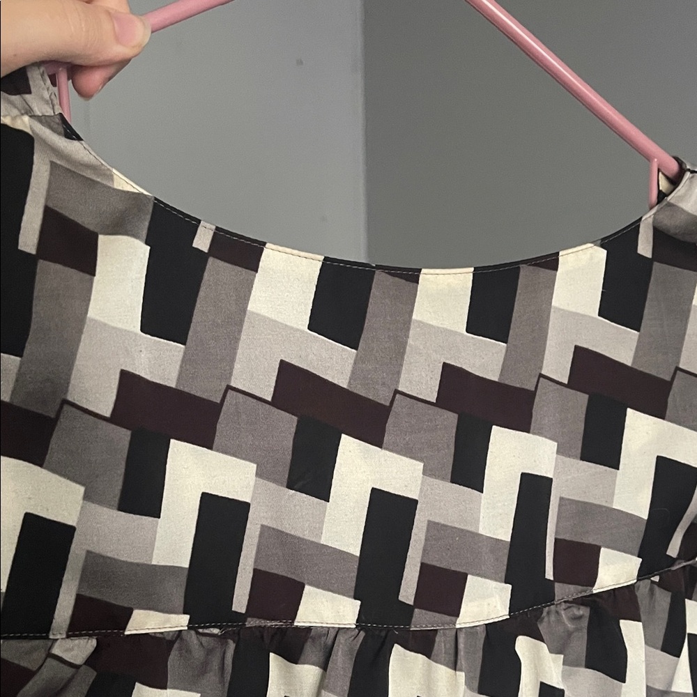 Geometric Patterned blouse - Picture 3 of 5